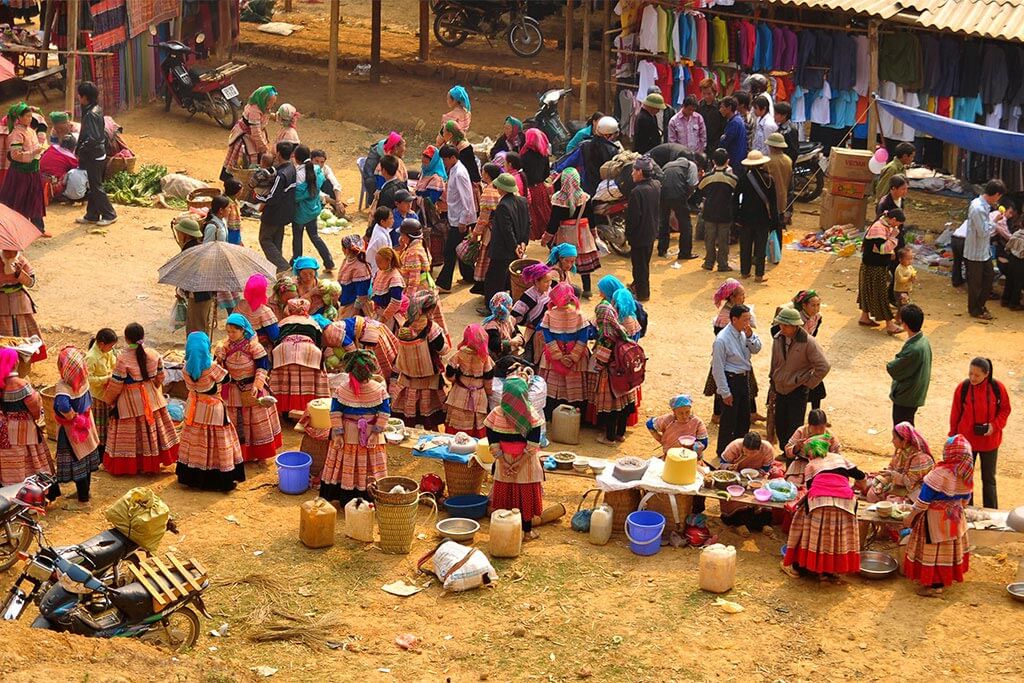 sapa-bac-ha-market-01