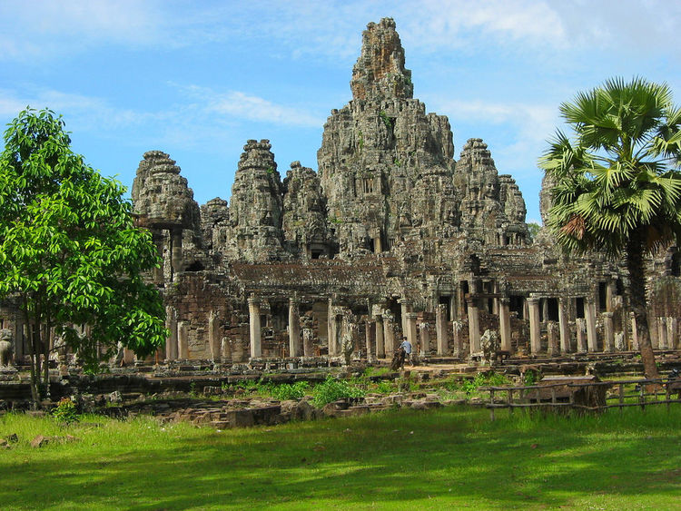 bayon-angkor-thom
